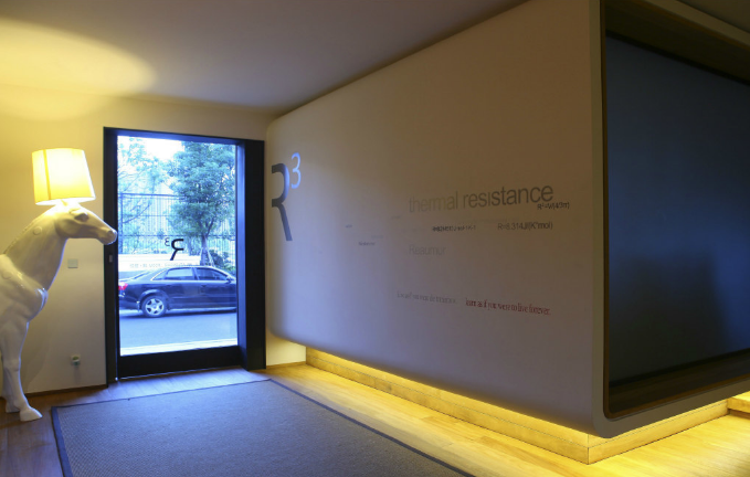 上海辦公室裝修設(shè)計(jì)大揭秘：頂面噴涂，你了解多少？